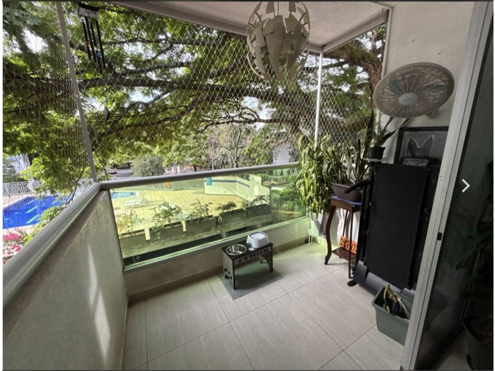 Vendo apartamento en Barrio Capri Cali ALG 10300638