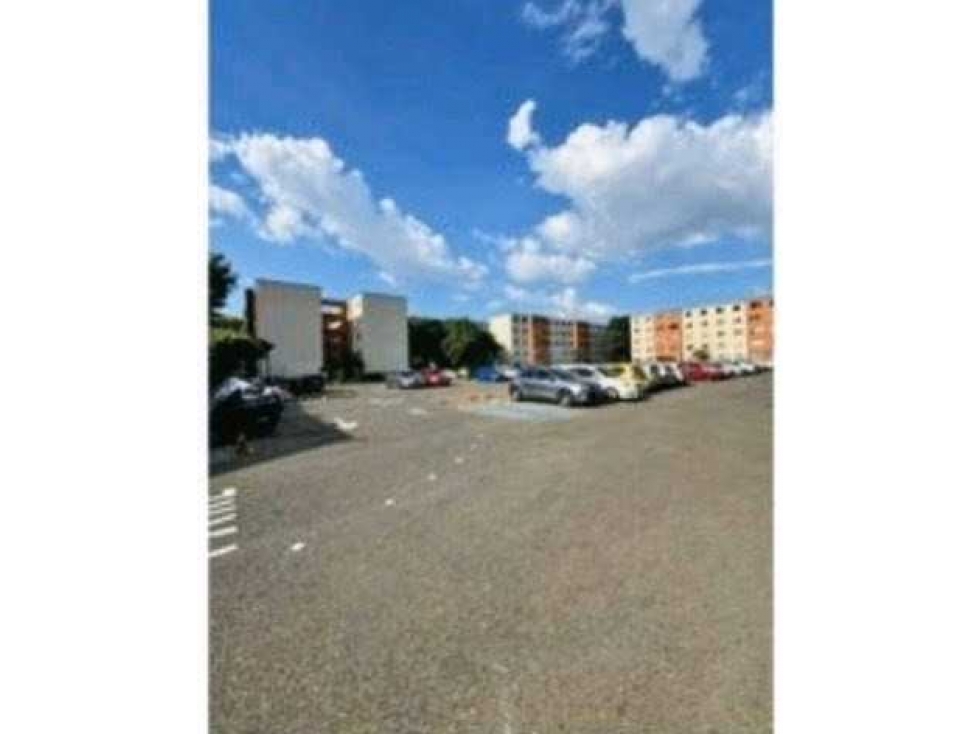 VENDO LINDO APARTAMENTO 5PISO SIN ACSENSOR CAÑAVERALES 6 CQ