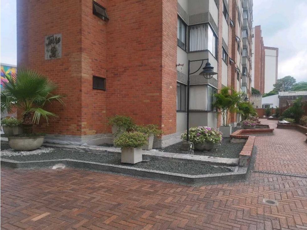 VENDO APATAMENTO EL LIMONAR CQ9447510