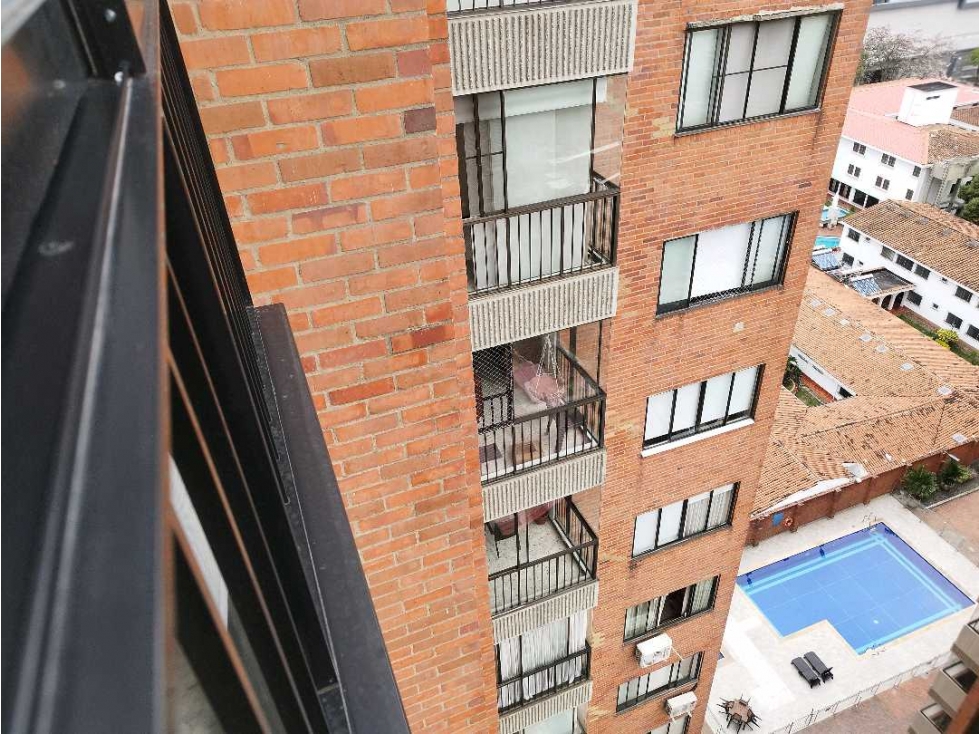 VENDO EXELENTE APARTAMENTO EN LIMONAR CQ 9447450
