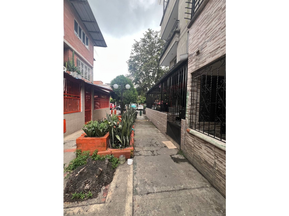 VENTA DE CASA CIUDAD CÓRDOBA RESERVADO, SUR DE CALI- YY-9675531. — foto 2