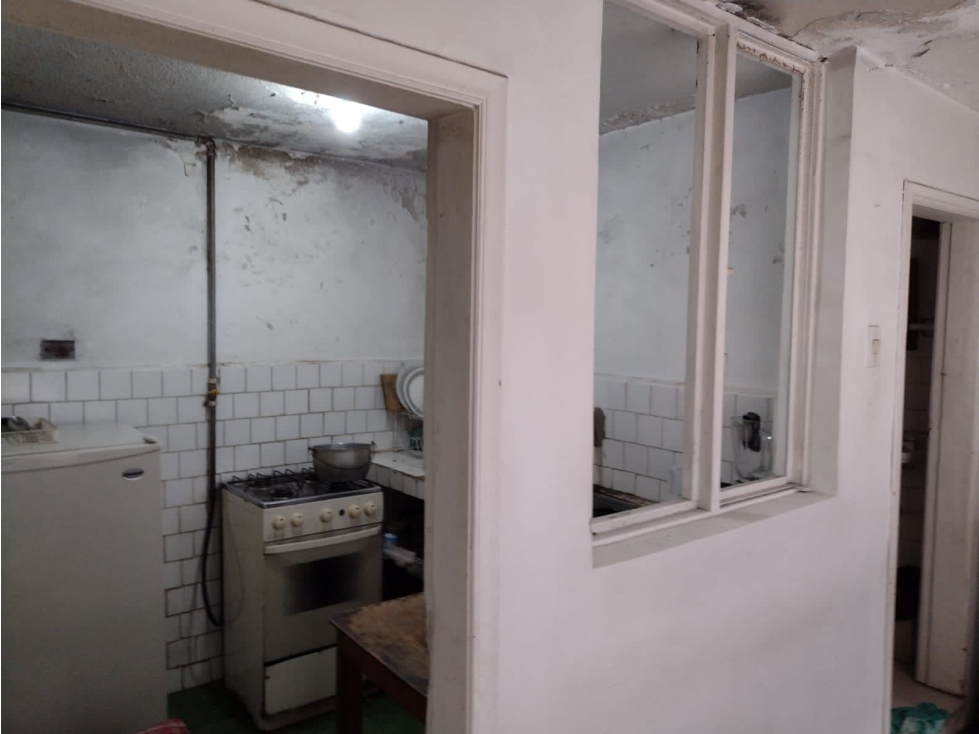 VENTA CASA PARA REMODELAR BARRIO BELLA VISTA BOGOTÁ LY7698108 — foto 2
