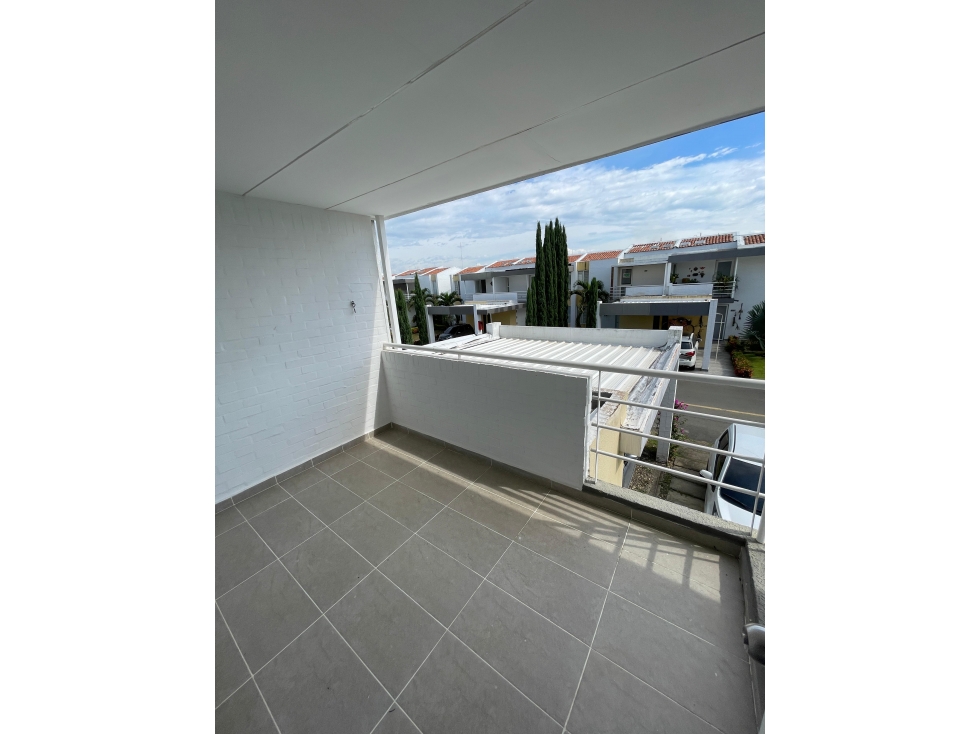 VENTA CASA EN GIRASOLES DEL CASTILLO JAMUNDI LY9323732 — foto 2
