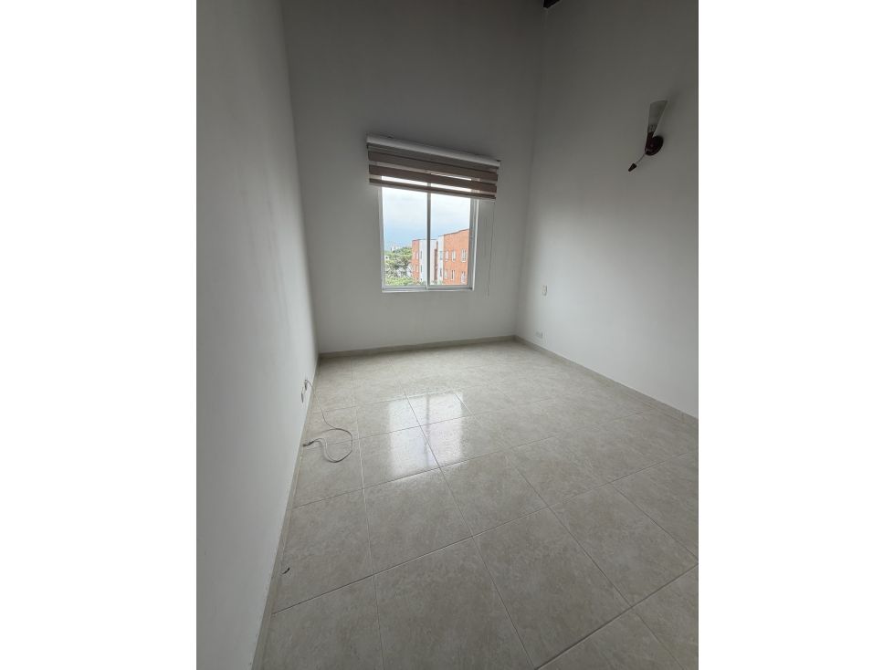 VENTA DE APTO QUNTO PISO, SUR DE CALI,PRADOS DEL LIMONAR-YY10030332. — foto 2