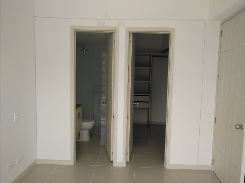 Apartamento en Venta Ciudad Meléndez 3 Parqueadero Propio DM9895894 — foto 6