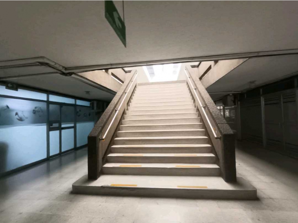 Vendo local para oficinas San Fernando C. comercial 9911072 AS ALG - 2