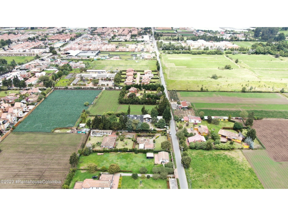 Lote en Chia (Cundinamarca) RAH CO: 26-34