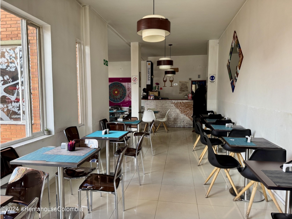 Local Comercial en Bogota (Bogota D.C.) RAH CO: 26-88