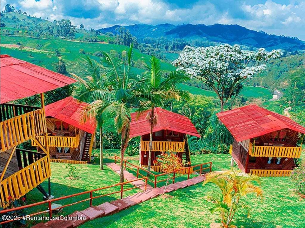 Casa en Santa Rosa de Cabal (Risaralda) RAH CO: 26-140
