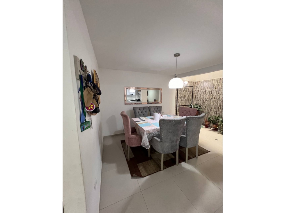 VENTA DE CASA DETRES PISOS EN CONDOMINIO JAMUNDI-YY-9717623. — foto 4