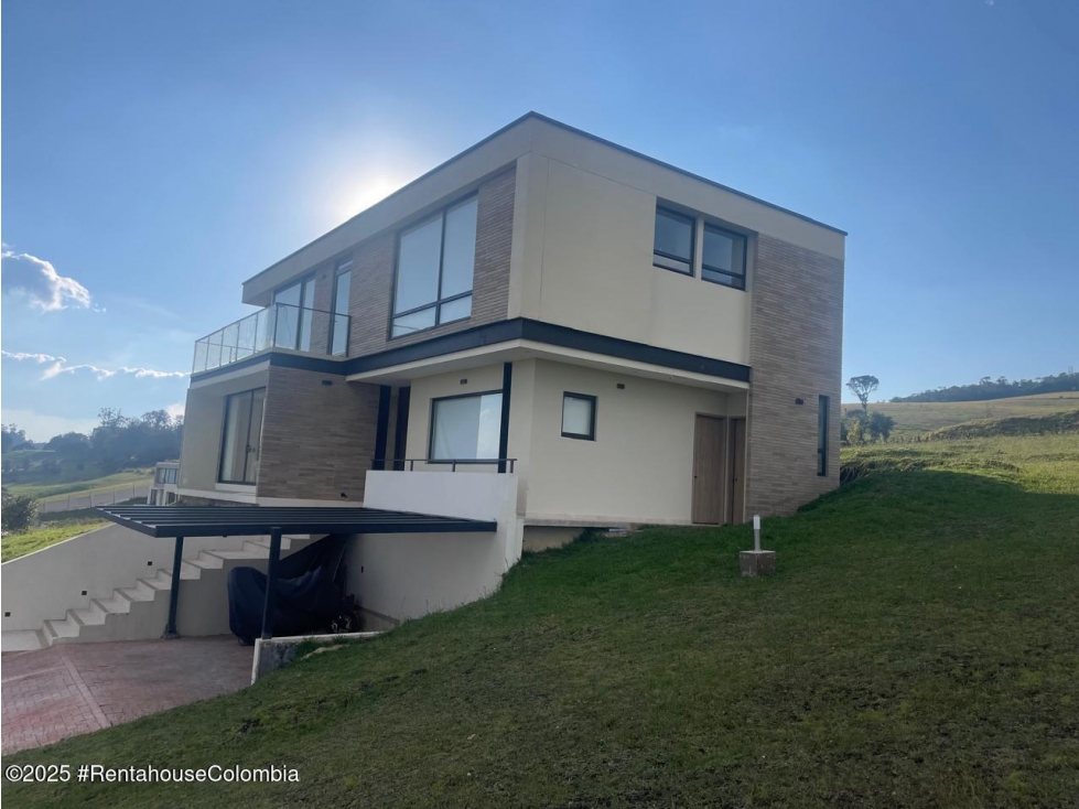 Casa en Chia (Cundinamarca) RAH CO: 26-638