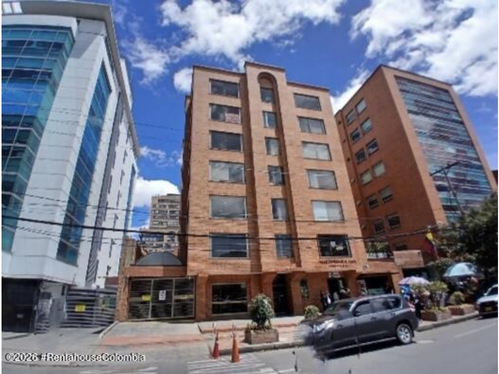 Oficina en Bogota (Bogota D.C.) RAH CO: 26-729