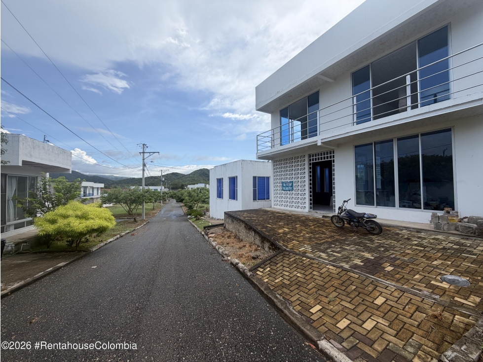 Casa en Narino (Cundinamarca) RAH CO: 26-798