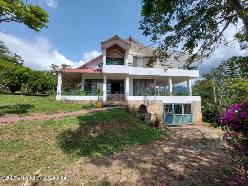 Casa en Fusagasuga (Cundinamarca) RAH CO: 26-826