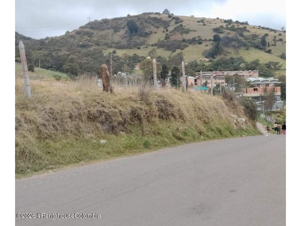 Lote en Bogota (Bogota D.C.) RAH CO: 26-1044