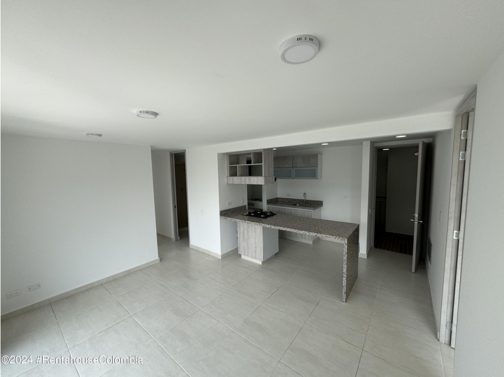 Apartamento en Fusagasuga (Cundinamarca) RAH CO: 26-51 — foto 2
