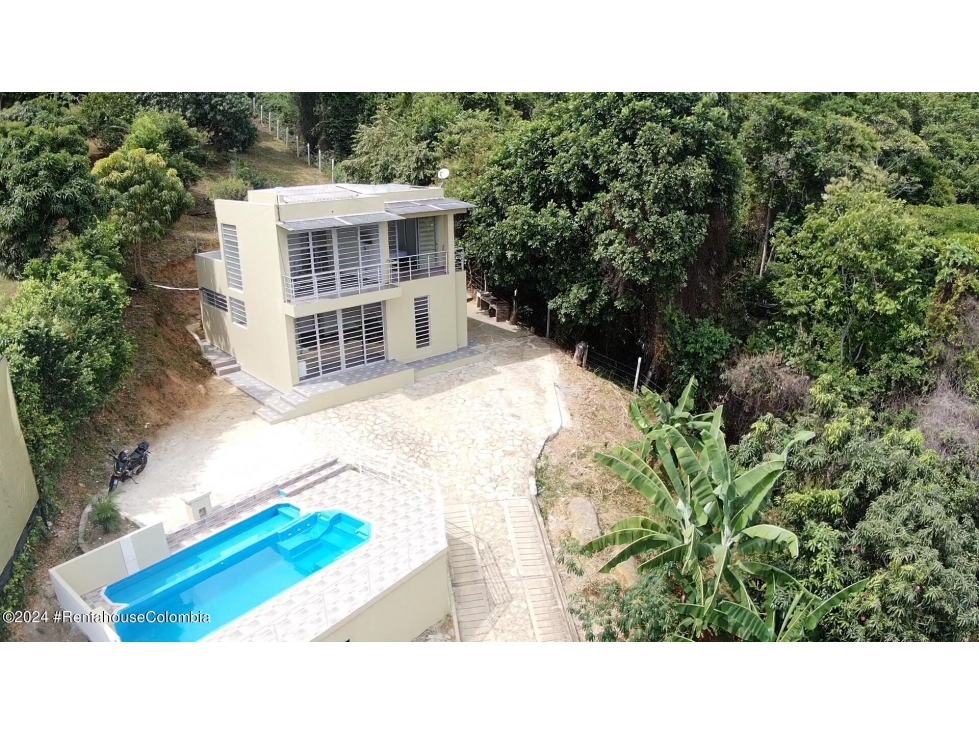 Casa en Anapoima (Cundinamarca) RAH CO: 26-78 — foto 2