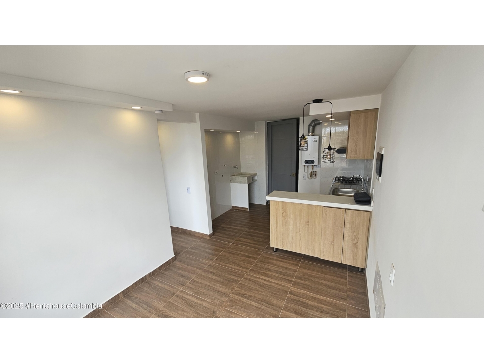 Apartamento en Bogota (Bogota D.C.) RAH CO: 26-340 — foto 6