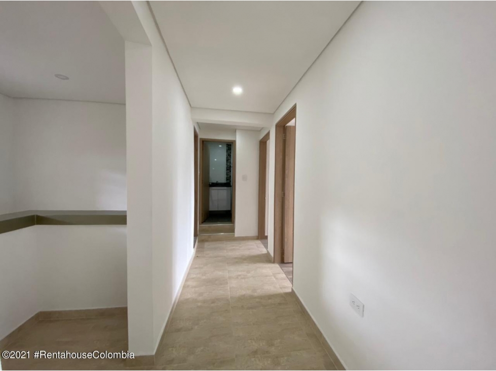 Apartamento en Bogota (Bogota D.C.) RAH CO: 26-361 — foto 2