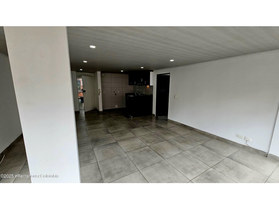 Apartamento en Bogota (Bogota D.C.) RAH CO: 26-557 — foto 2