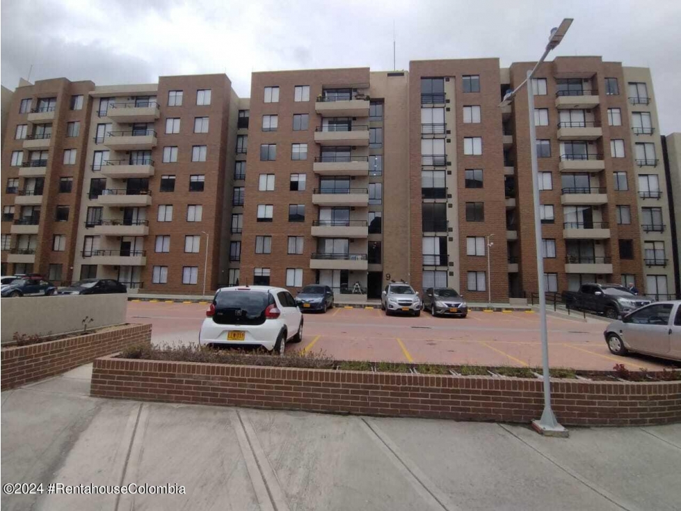 Apartamento en Zipaquira (Cundinamarca) RAH CO: 26-623 — foto 4