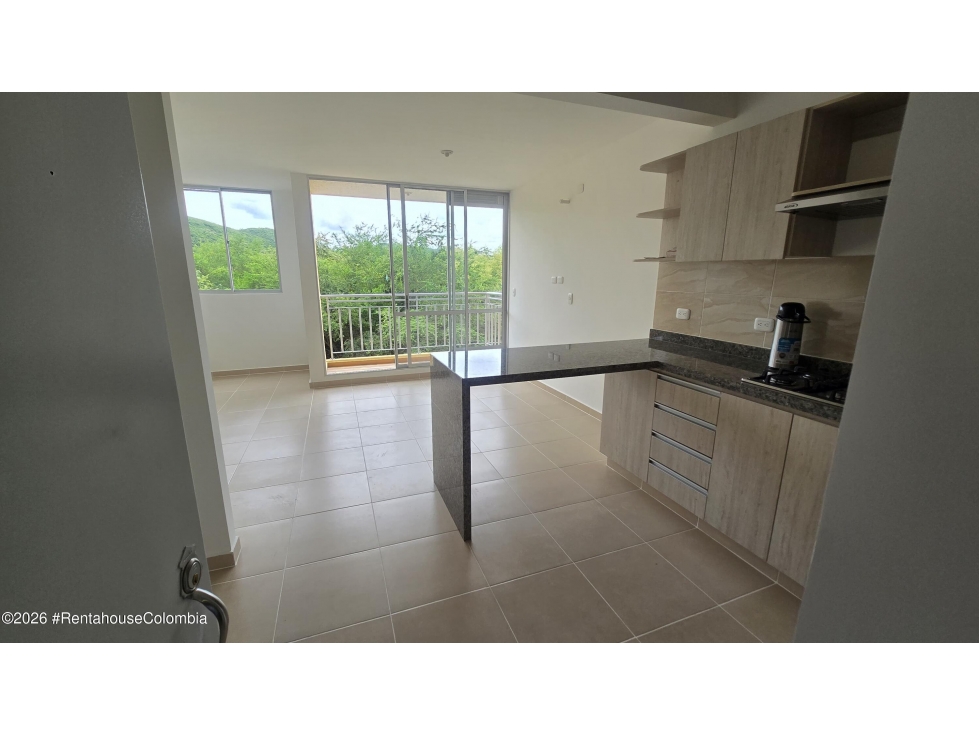 Apartamento en Girardot (Cundinamarca) RAH CO: 26-765 — foto 2