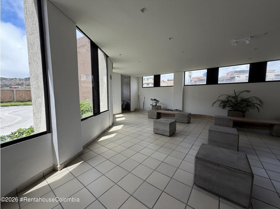 Apartamento en Bogota (Bogota D.C.) RAH CO: 26-770 — foto 2