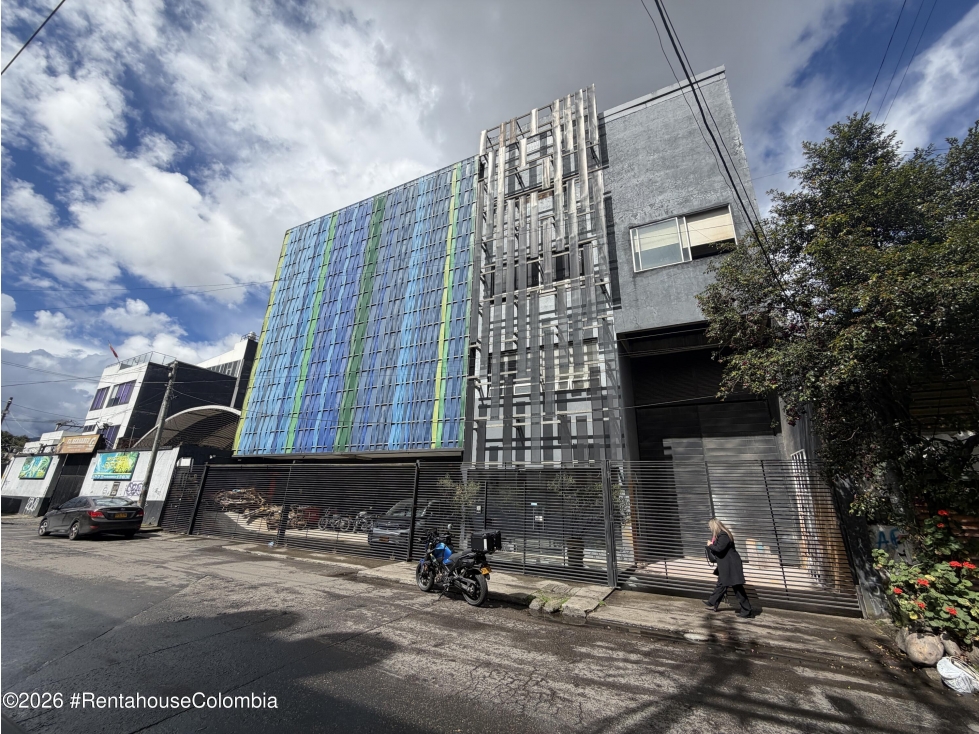Edificio en Bogota (Bogota D.C.) RAH CO: 26-794 — foto 2