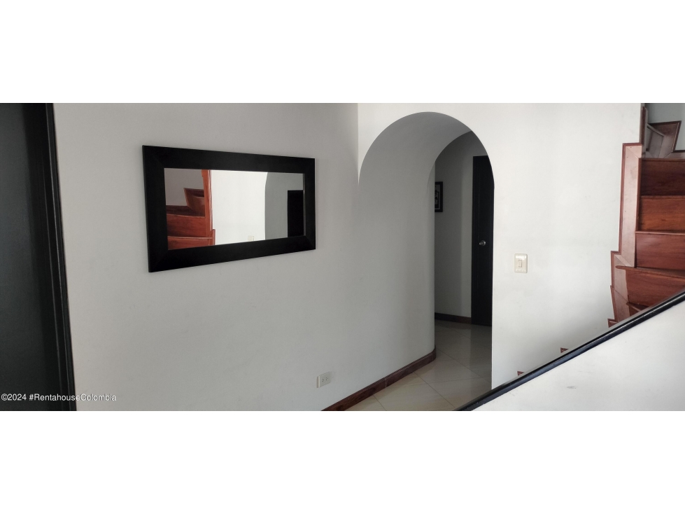 Apartamento en Bogotá (Bogota D.C.) RAH CO: 26-802 — foto 2