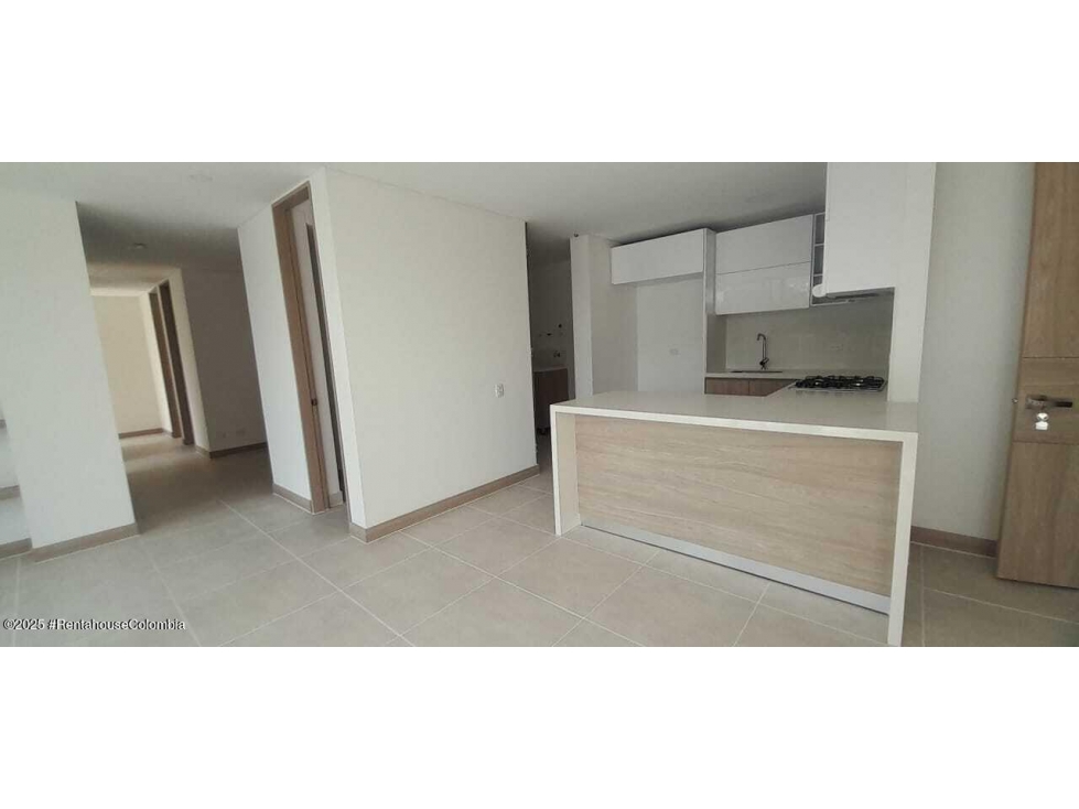 Apartamento en Jamundi (Valle Del Cauca) RAH CO: 26-878 — foto 4