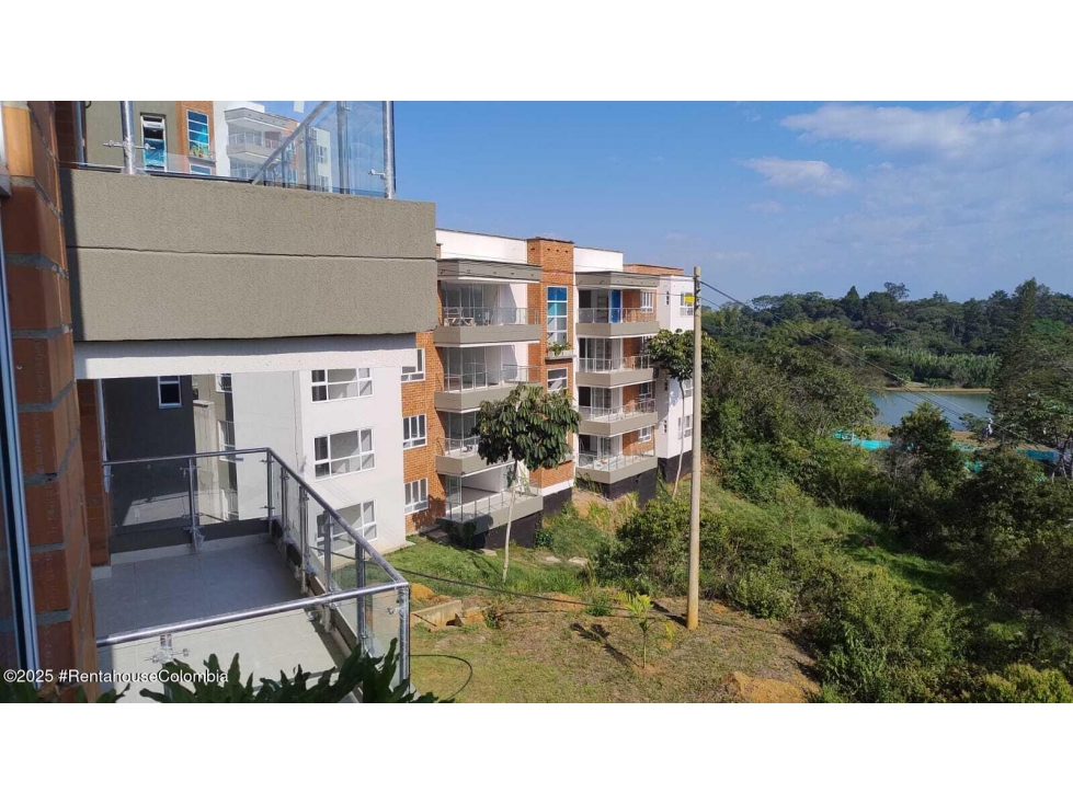 Apartamento en Jamundi (Valle Del Cauca) RAH CO: 26-878 — foto 5