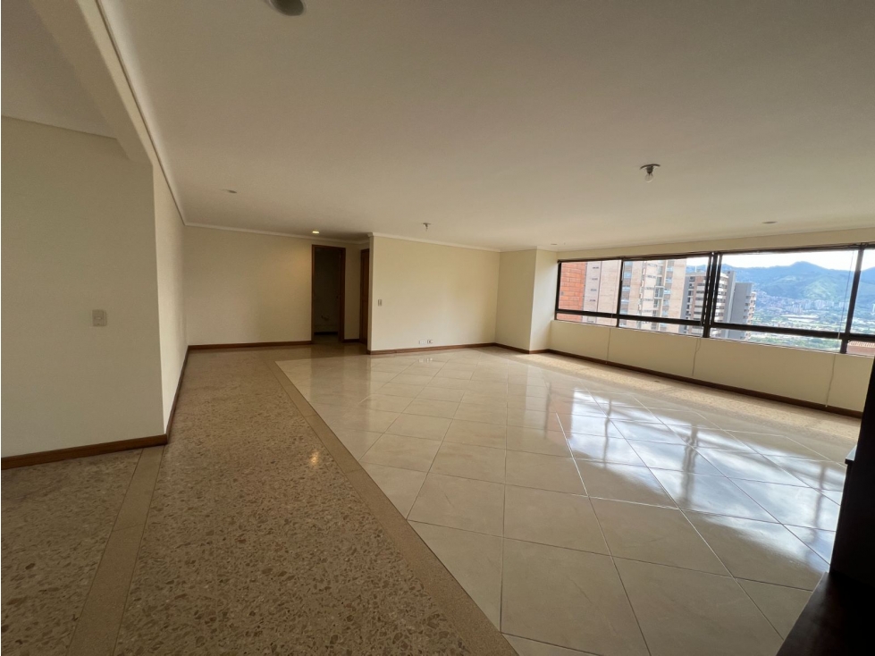 Apto en venta Castropol El Poblado, excelente ubicación