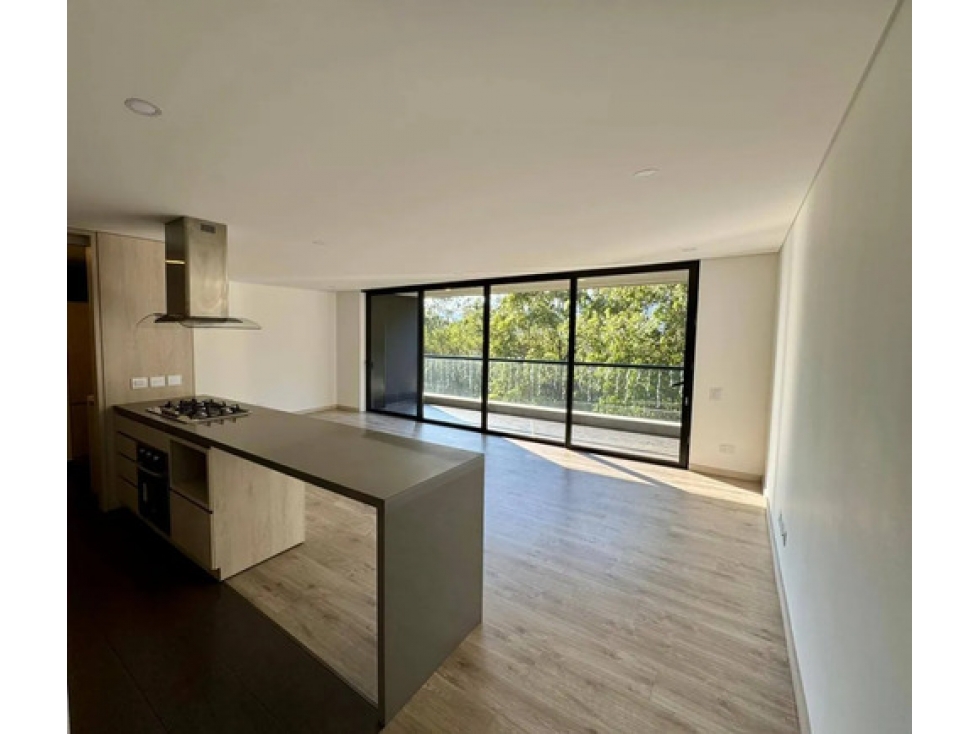 Apto nuevo en venta Las Palmas El Poblado, 3 hab, balcón BBQ