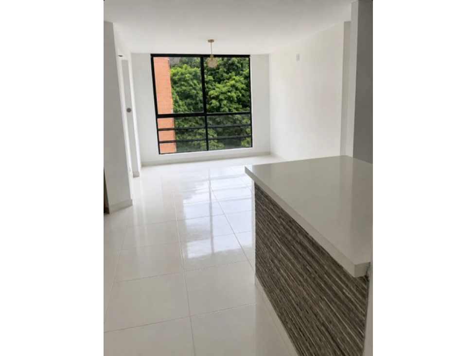 Apto en venta San Diego El Poblado 96 m², 3 hab + servicio