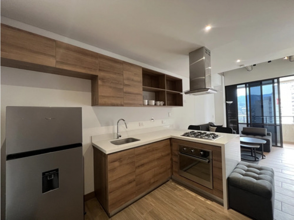 Apto amoblado en arriendo Ciudad del Río 53 m², balcón y aire