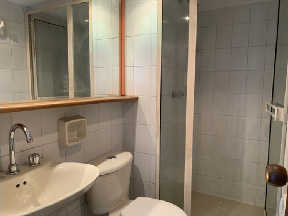Apto reformado en venta El Tesoro El Poblado 87 m², 4 hab — foto 6