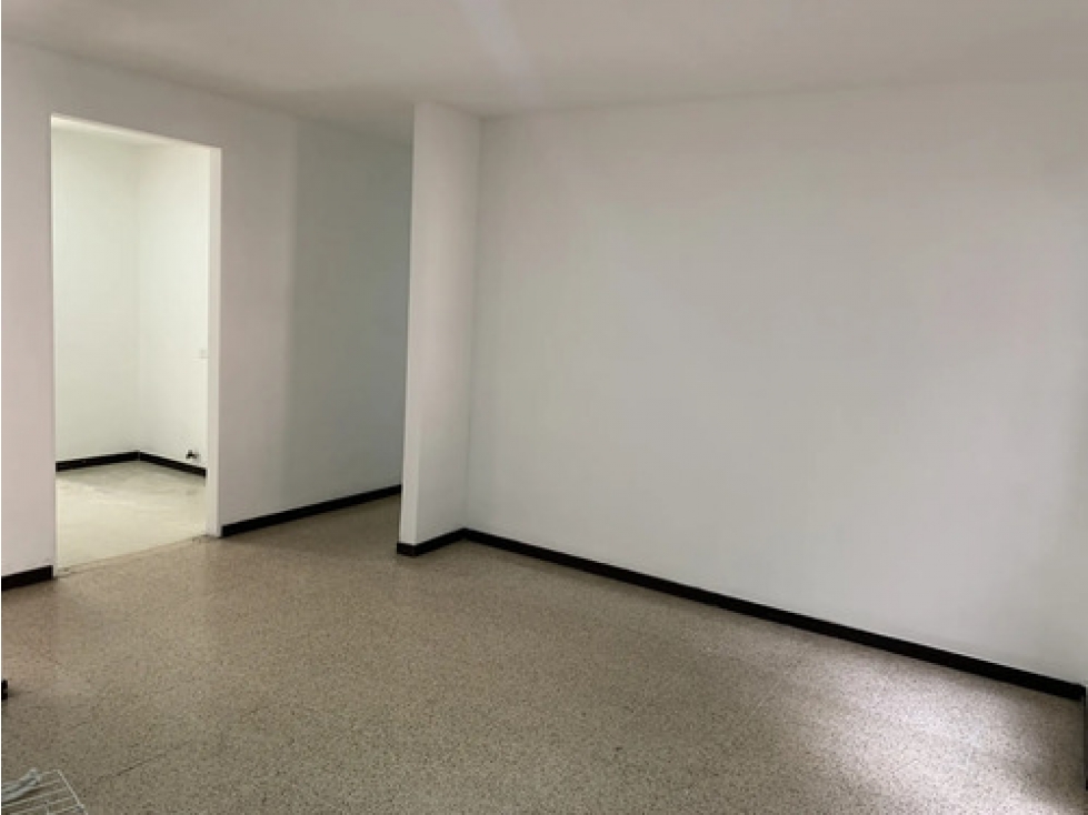 Apto en venta Patio Bonito El Poblado 130 m², 4 habitaciones — foto 2