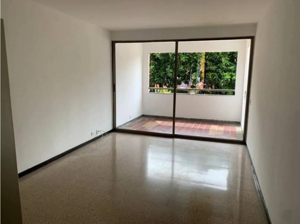 Apto en venta Patio Bonito El Poblado 130 m², 4 habitaciones — foto 3