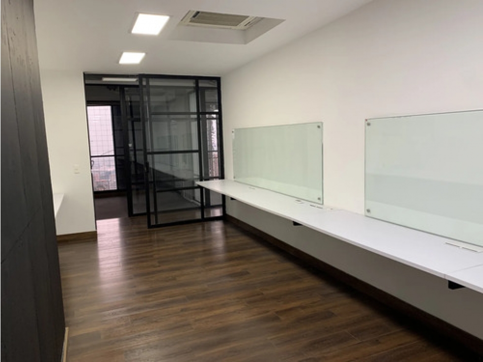 Oficina corporativa en Provenza El Poblado 251 m², 5 oficinas — foto 5
