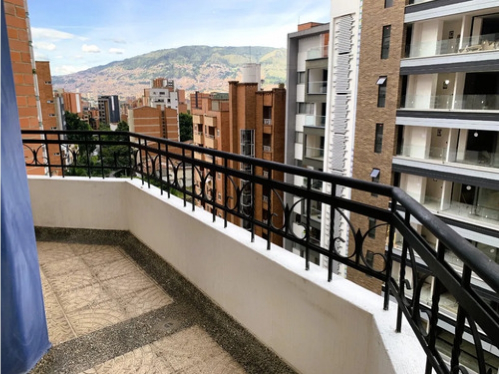 Apto amoblado en arriendo Laureles 51 m², 1 hab, 2 baños — foto 4