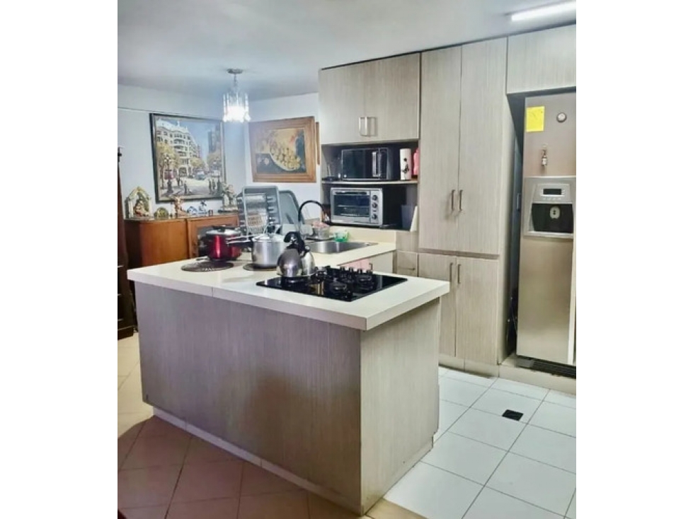 Apto en venta San Diego Loma del Indio, 3 habitaciones — foto 2