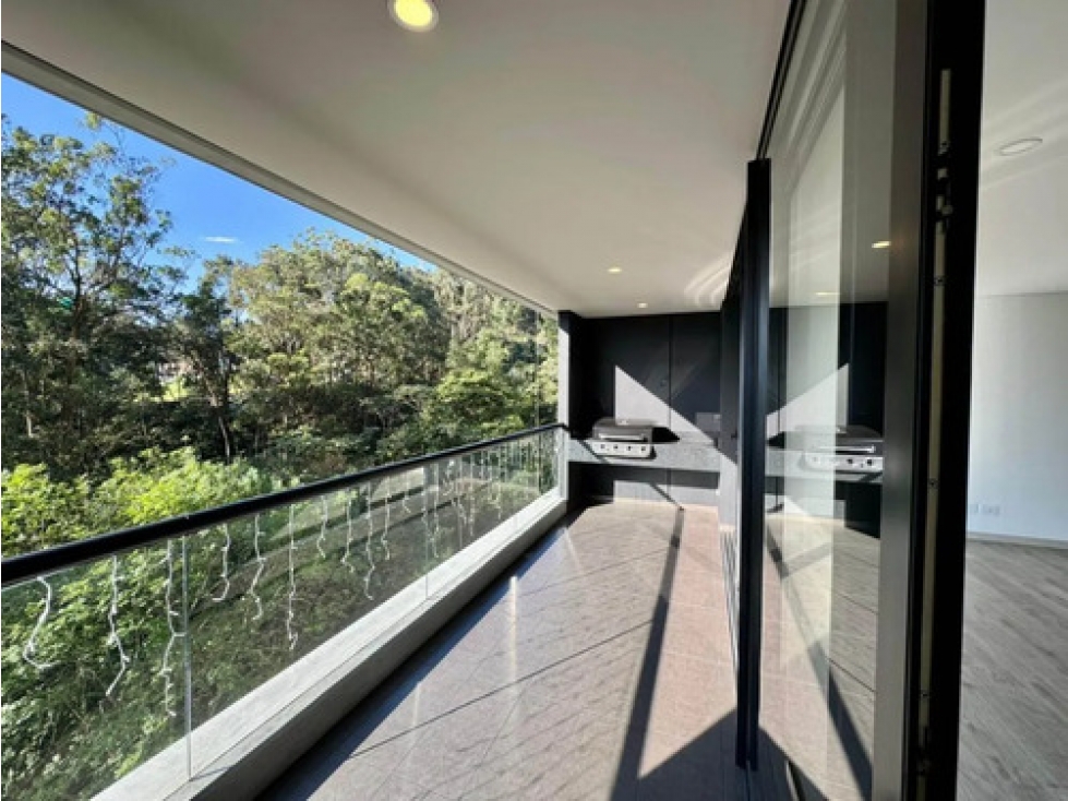 Apto nuevo en venta Las Palmas El Poblado, 3 hab, balcón BBQ — foto 2