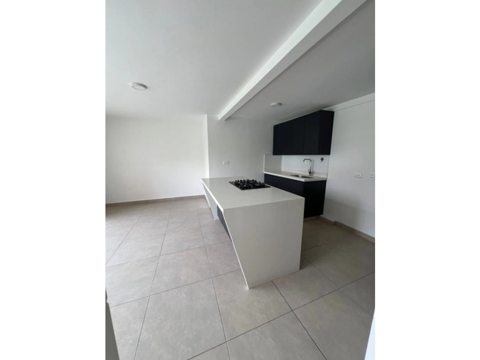 Apto negociable en venta Loma de los Bernal 51 m², parqueadero — foto 2