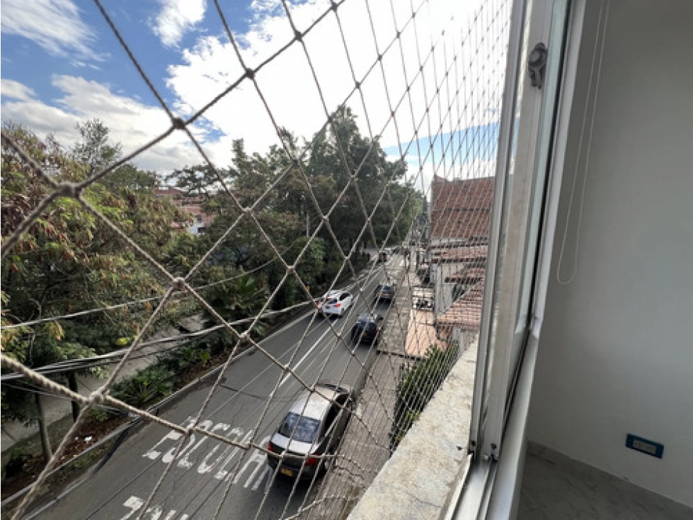 Apto en arriendo Belén Medellín, 2 habitaciones cerca Metroplús — foto 3