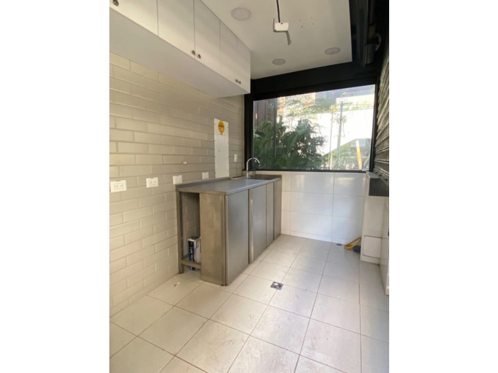 Local en arriendo Ciudad del Río El Poblado, burbuja de 9 m² — foto 2