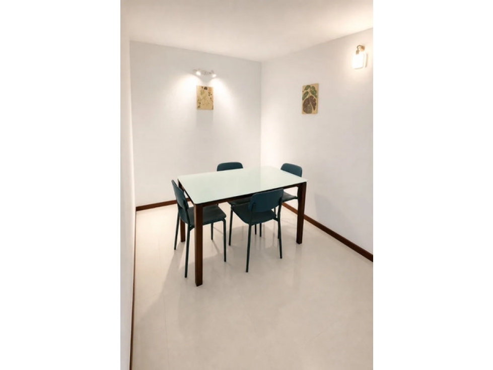 Apto amoblado en arriendo San Julián El Poblado 78 m², 3 hab — foto 6