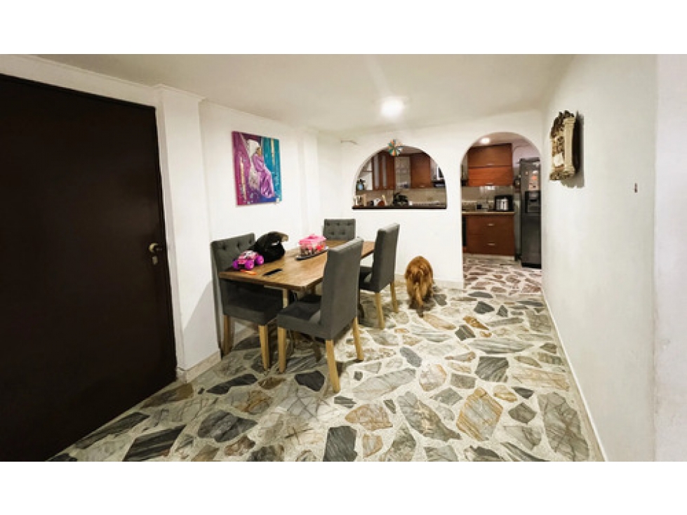 Apto en venta Santa Teresita La América 101 m², 3 hab + estudio — foto 2