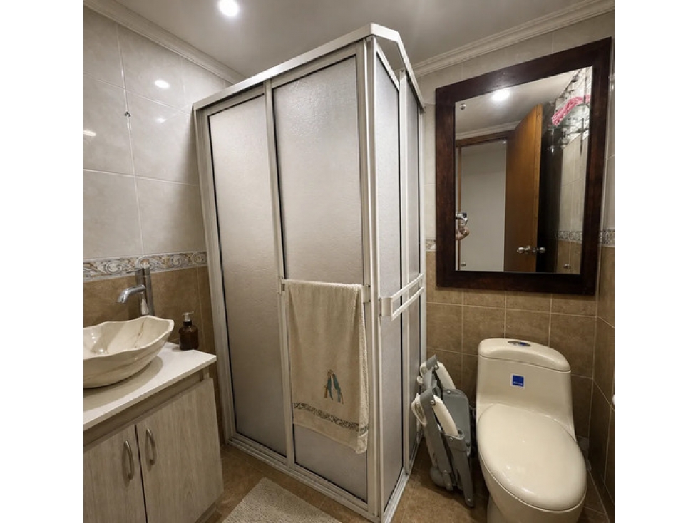 Apto en venta Santa Teresita La América 101 m², 3 hab + estudio — foto 5
