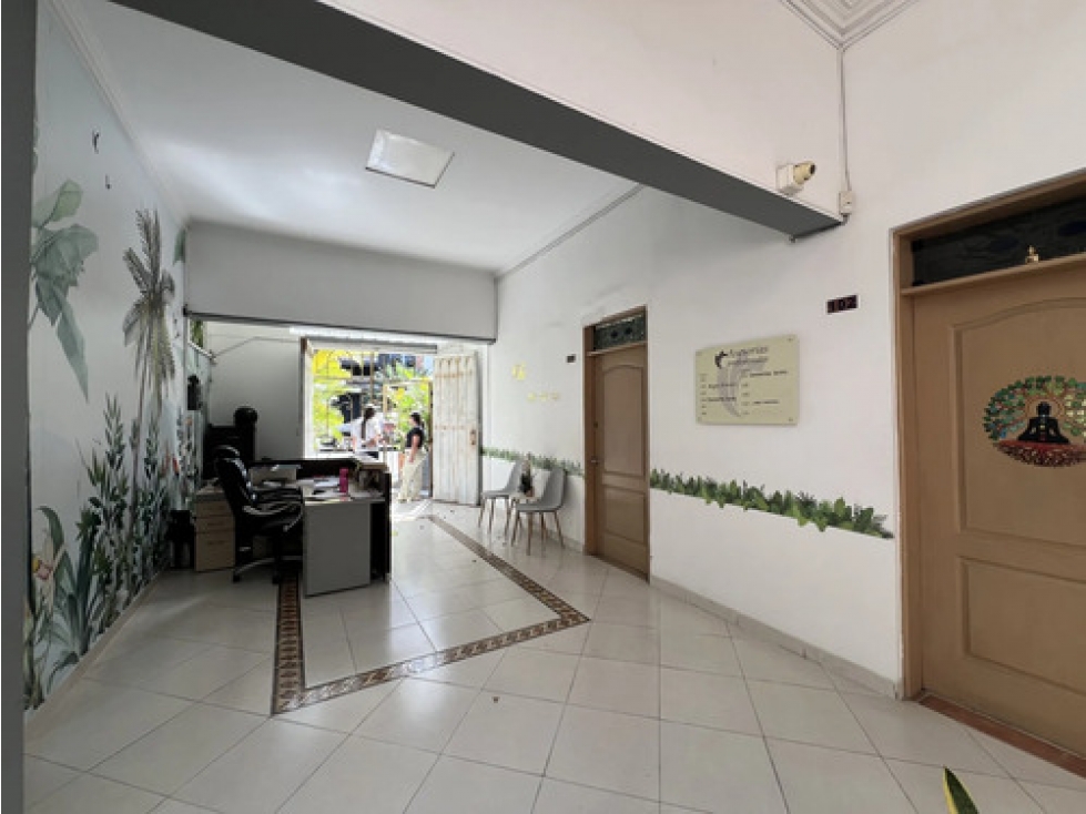 Casa comercial en arriendo Laureles 308 m², alto flujo — foto 5