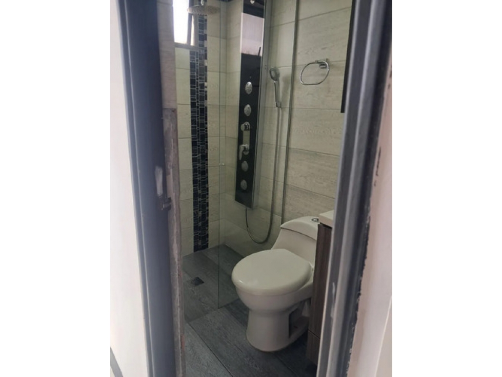Apto en arriendo Simón Bolívar Medellín 220 m², 2 niveles, jacuzzi — foto 6